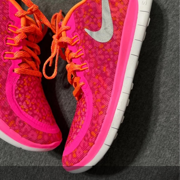 Nike Free Run Cheetah Print Sneakers - Picture 3 of 3